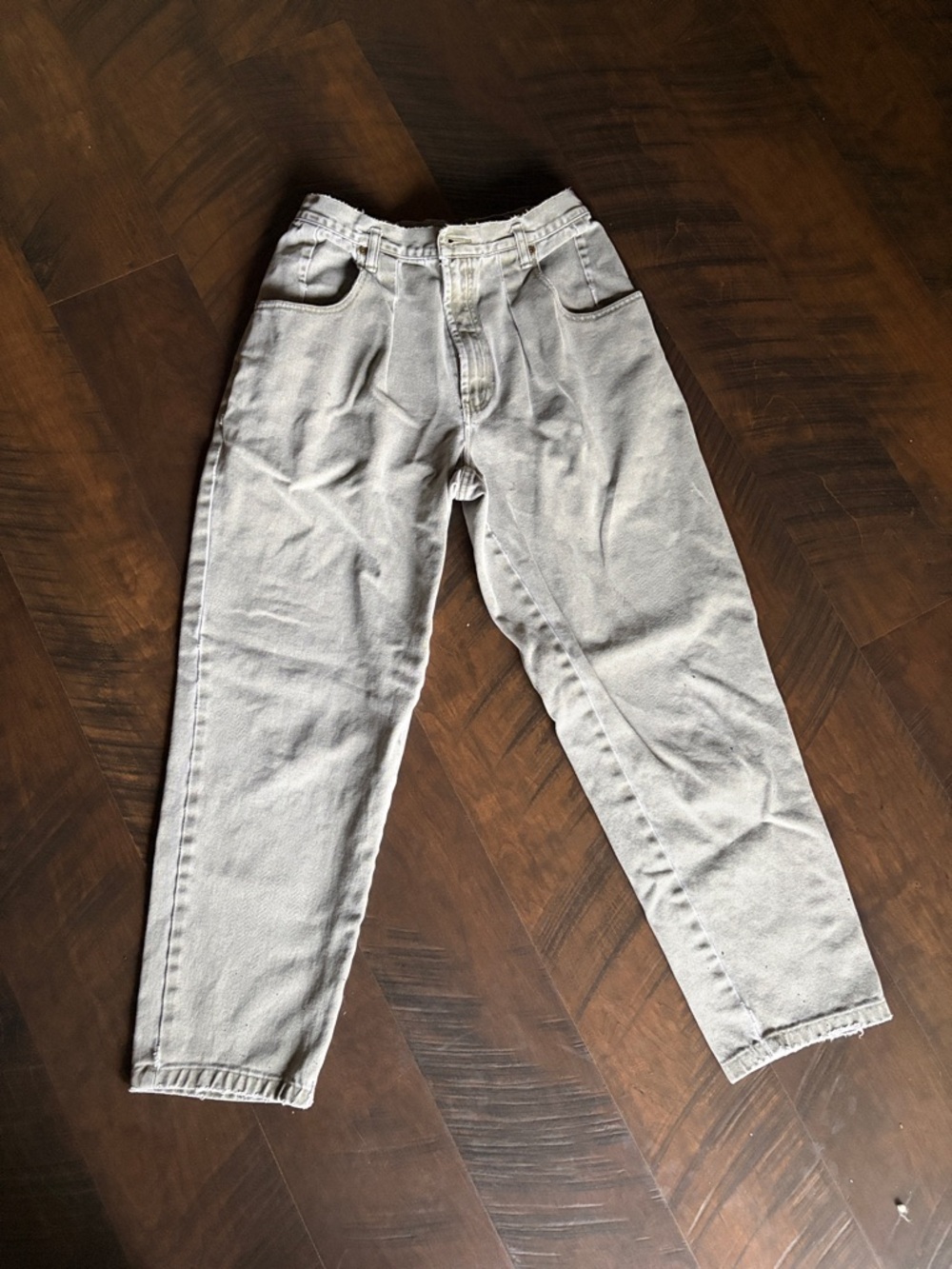Eddie Bauer High-Rise Women's Jeans in olive color